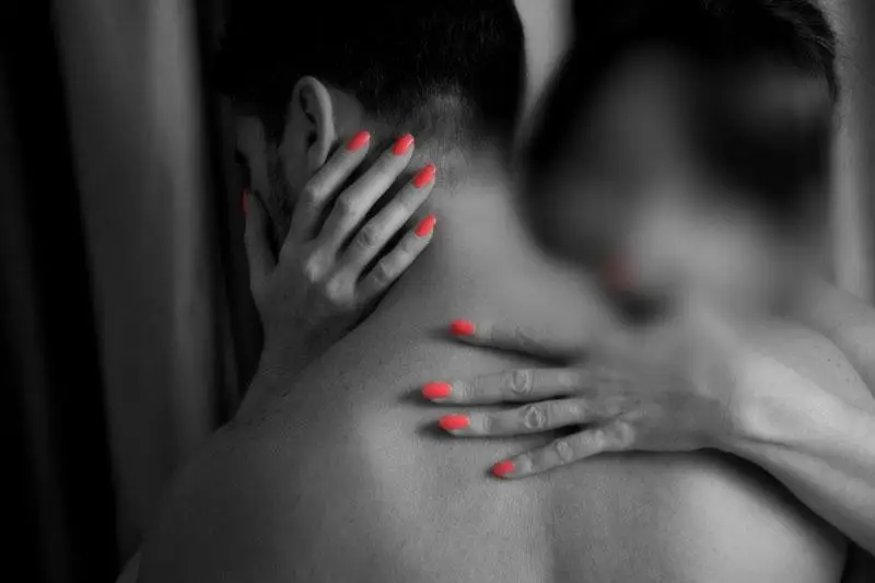 Amicizia fra gigol&ograve; ed escort