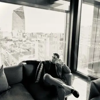 Accompagnatore gigolo Theo