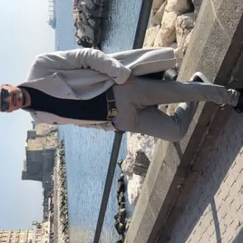 Accompagnatore gigolo Antonio