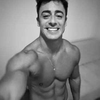 Accompagnatore gigolo Tony