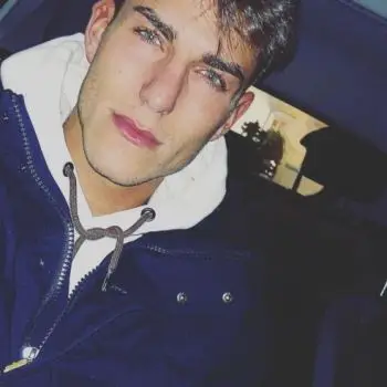 Accompagnatore gigolo Robins