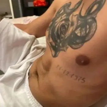 Accompagnatore gigolo Moneim69