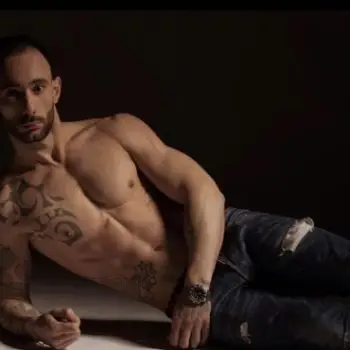 Accompagnatore gigolo Valerio