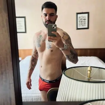 Accompagnatore gigolo Montanaro