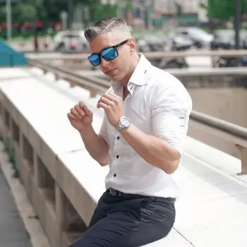 Accompagnatore gigolo Harry