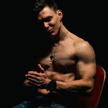 Accompagnatore gigolo Alex Puro