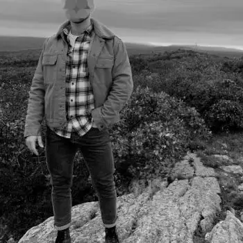 Accompagnatore gigolo Loris