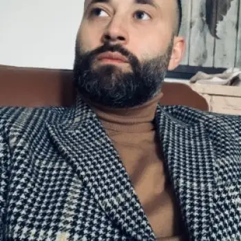 Accompagnatore gigolo Cosimo82