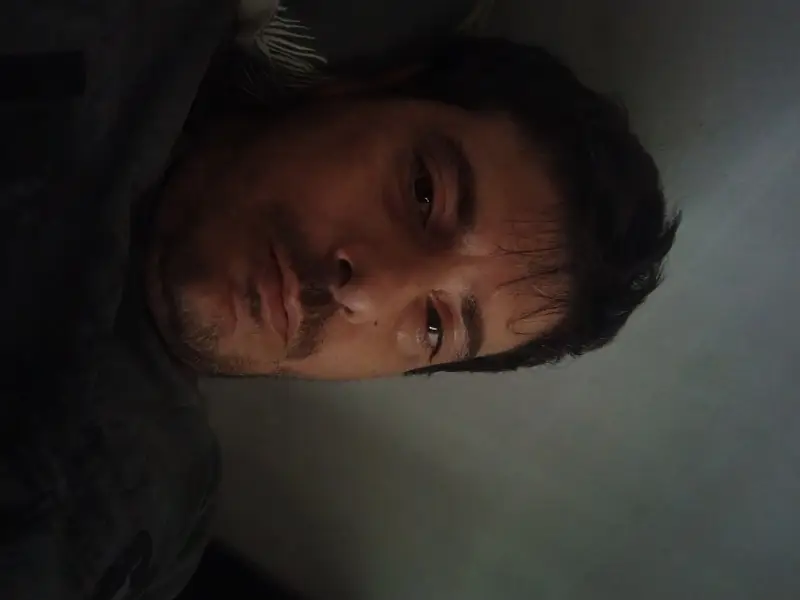 Milf volete un ragazzo giovane 