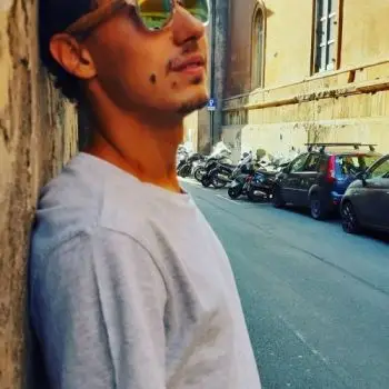 Accompagnatore gigolo Valerio