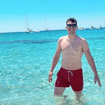 Accompagnatore gigolo Raul