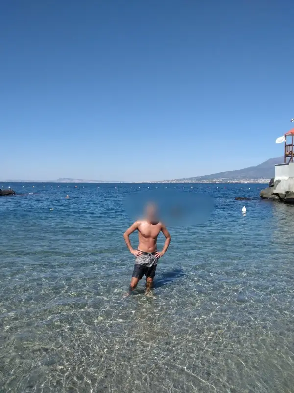 Ragazzo 36enne, bell'aspetto gentile ed educato per incontri piccanti