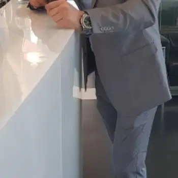 Accompagnatore gigolo Tomasz