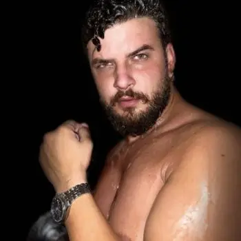 Accompagnatore gigolo Konstantino