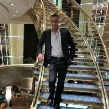 Accompagnatore gigolo Andy Milano