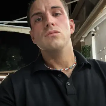 Accompagnatore gigolo Alessio 