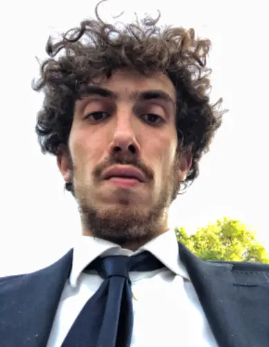 Accompagnatore gigolo Walt89