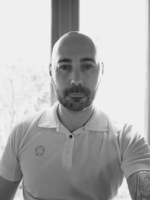 Concediti un po' di svago in mia compagnia...