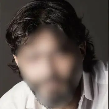 Accompagnatore gigolo Akim