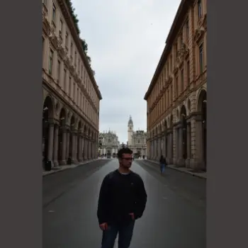 Accompagnatore gigolo Ettore