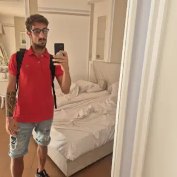 Accompagnatore gigolo Seth