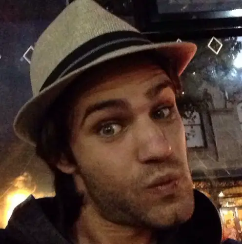 Accompagnatore gigolo Alain