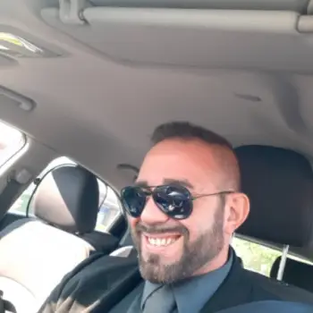 Accompagnatore gigolo Antonylove