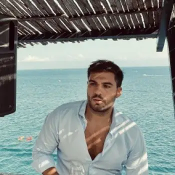 Accompagnatore gigolo Igor Gigol&ograve; 