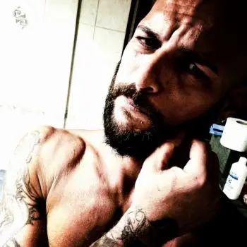 Accompagnatore gigolo Alex85