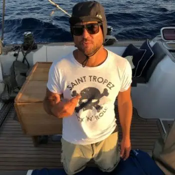 Accompagnatore gigolo Lucarasponi