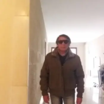 Accompagnatore gigolo Robertosx