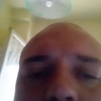 Accompagnatore gigolo Aaron1934