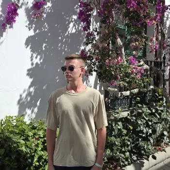 Accompagnatore gigolo Dario