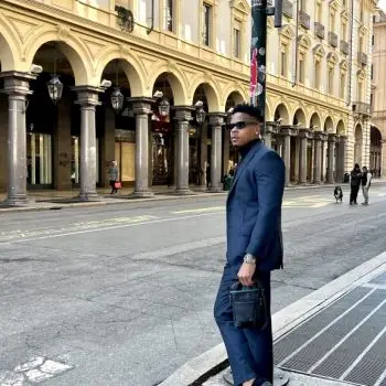 Accompagnatore gigolo Brayant