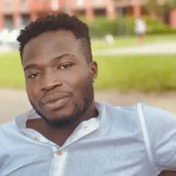 Accompagnatore gigolo Sem