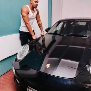 Accompagnatore gigolo Lucasgunit