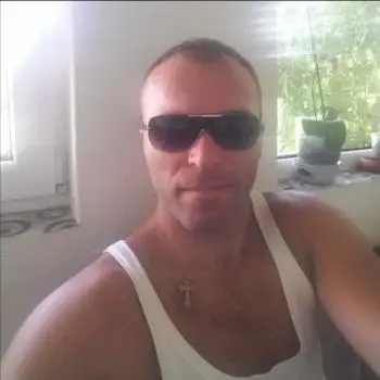 Accompagnatore gigolo Zilie