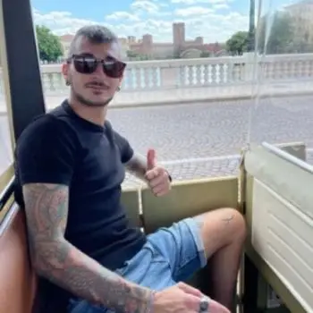 Accompagnatore gigolo Julian7