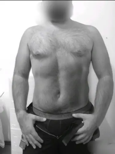 Accompagnatore gigolo Davide19