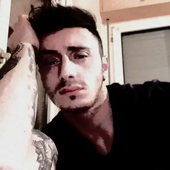 Accompagnatore gigolo Arvin