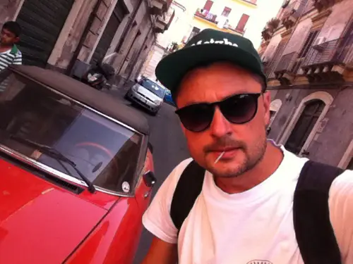 Accompagnatore gigolo Emilio