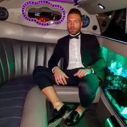 Accompagnatore gigolo Ricky!