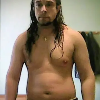 Accompagnatore gigolo Simon83