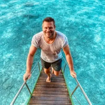 Accompagnatore gigolo Roger Villa