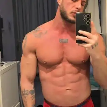 Accompagnatore gigolo Angeldevil