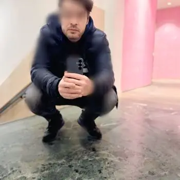 Accompagnatore gigolo Marko