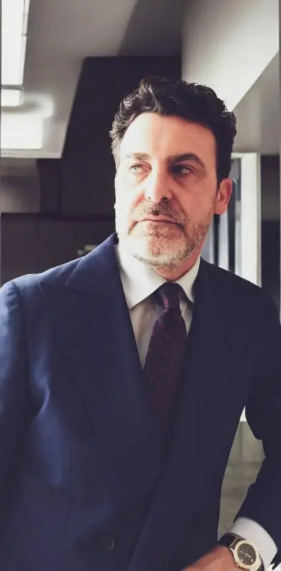 Uomo saggio cerca donna saggia. Koper Slovenia fino 15 Aprile 