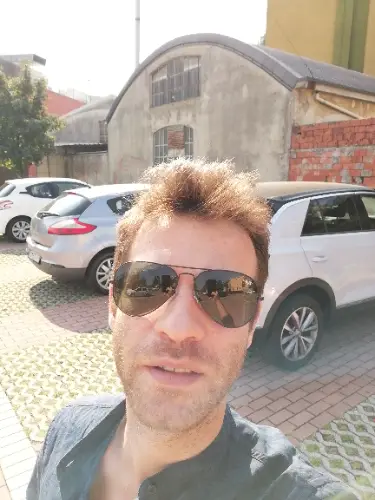 Accompagnatore gigolo Vikingho