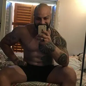 Accompagnatore gigolo Bigjo