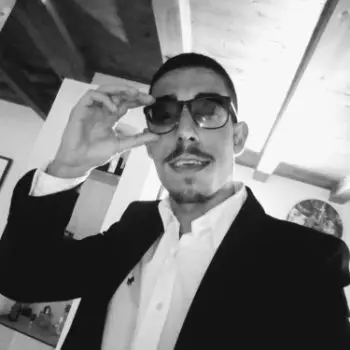 Accompagnatore gigolo Giovanni